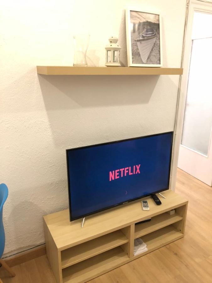 New! Apartment In Sarria Near Metro Barcelone Extérieur photo